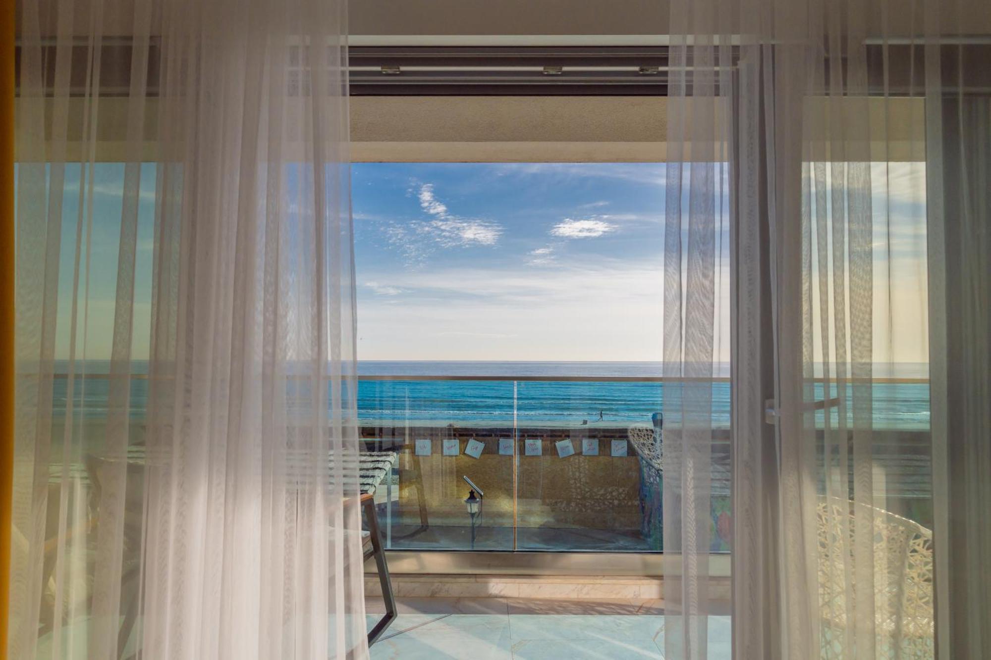 Wave 2 Promenada Apartments นาโวดาริ ภายนอก รูปภาพ